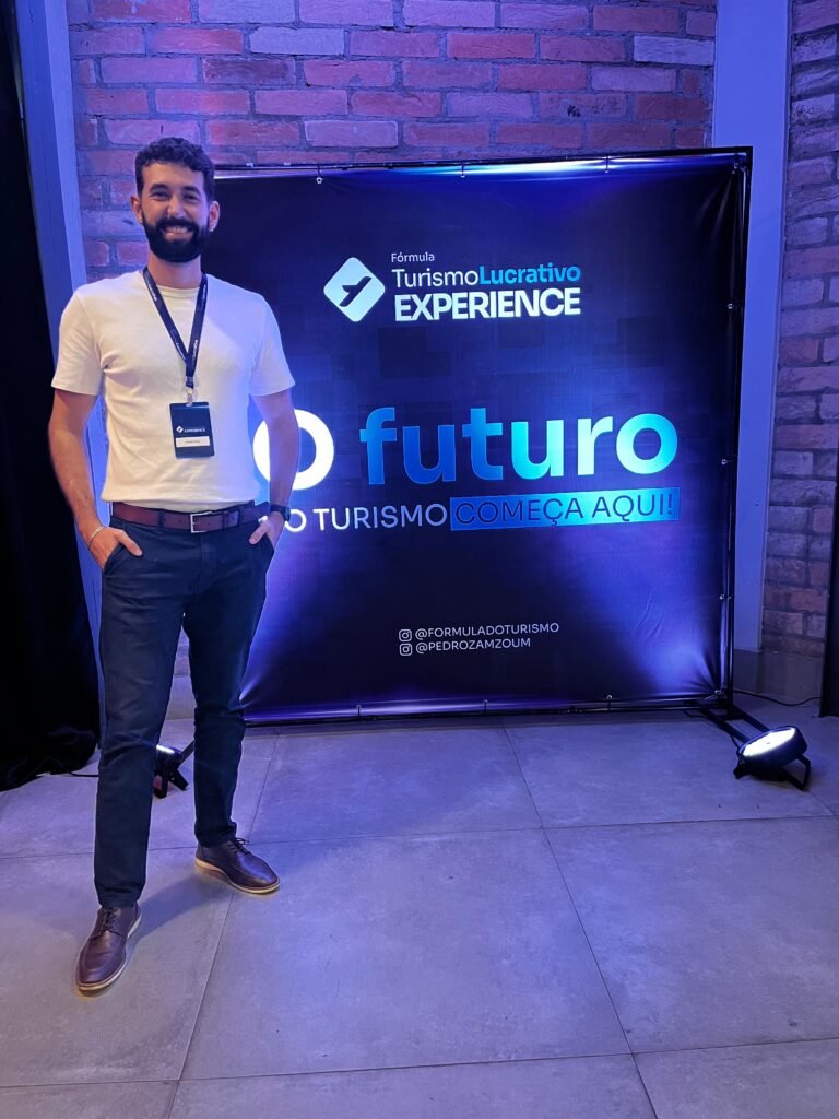 Anauê dono da Agência de Turismo Eterna Rota